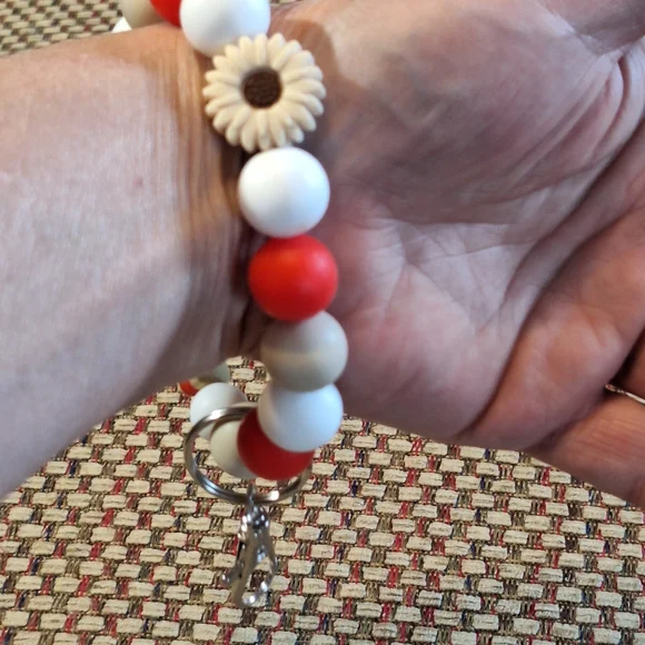 Handcrafted Homemade Silicone Mushroom & Sunflower Keychain Bracelet Wristlet - Picture 4 of 6